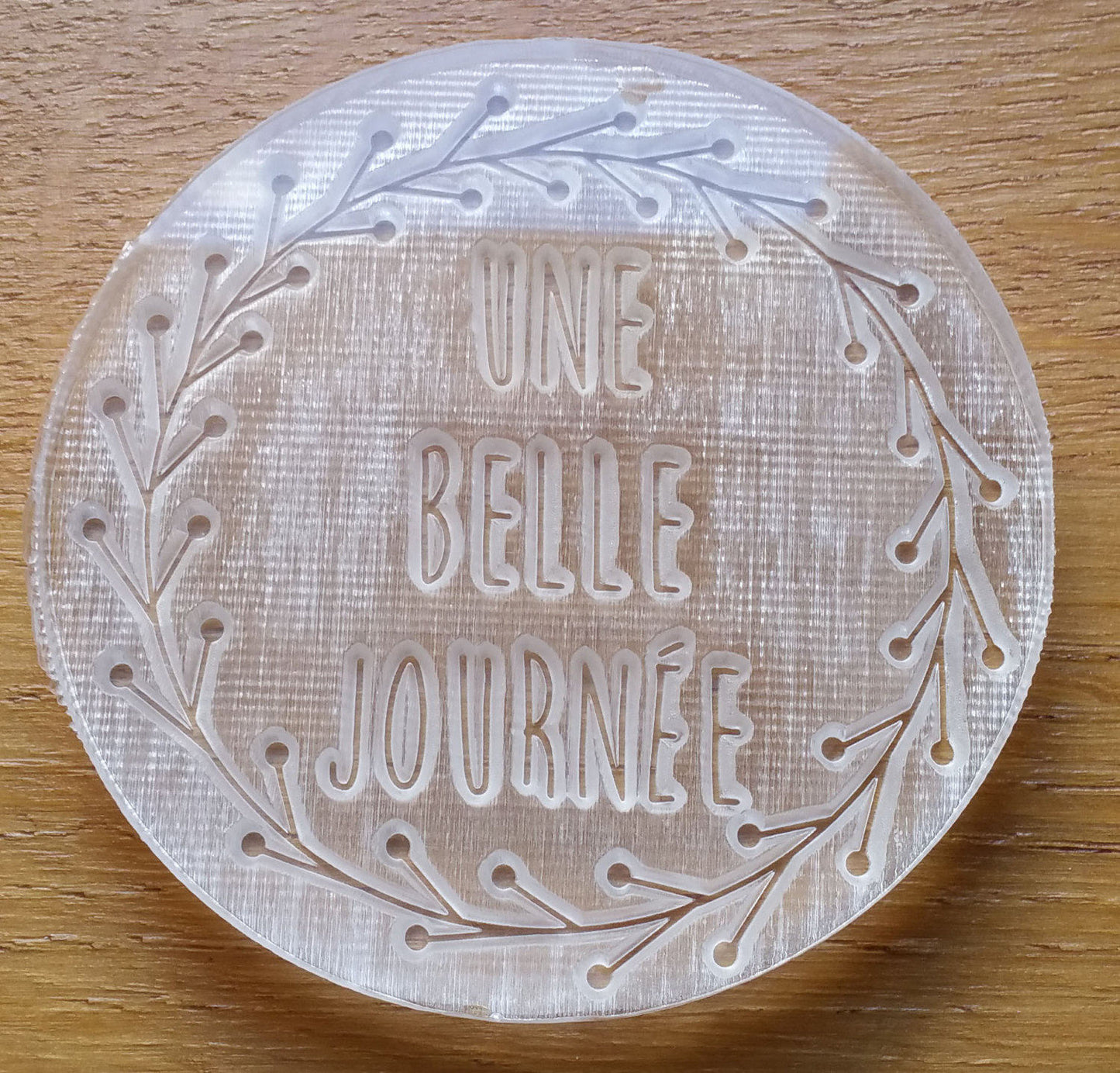 tampon biscuit avec une couronne une belle journée sur mesure pour personnaliser vos sablés ou cookies, tampon biscuit avec votre texte